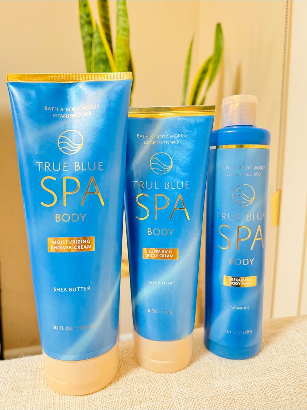 Bath & Body Works True Blue Spa Body Shower Cream, Body Cream and Body Wash Set